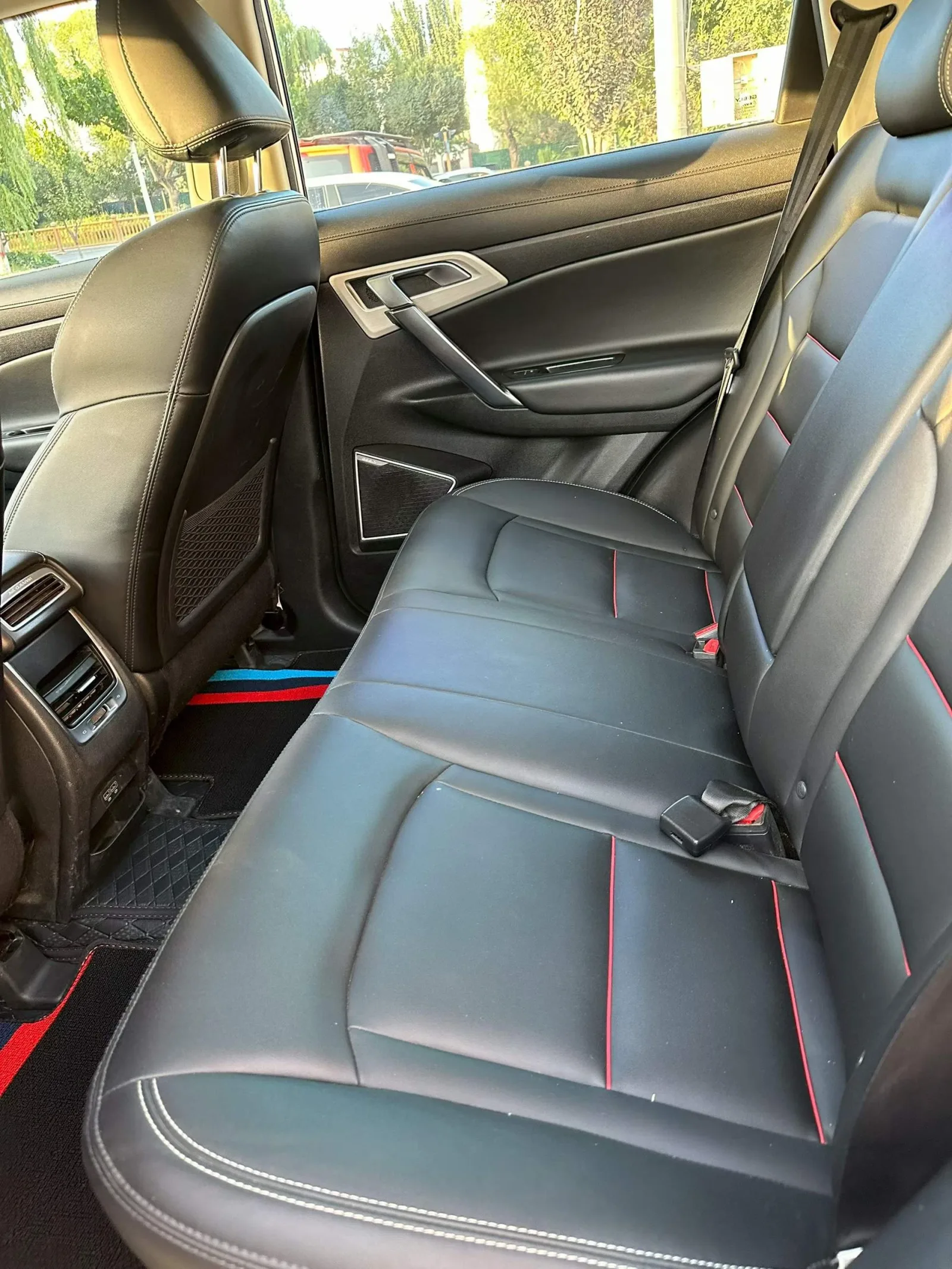 Geely Boyue 1.8TD DCT