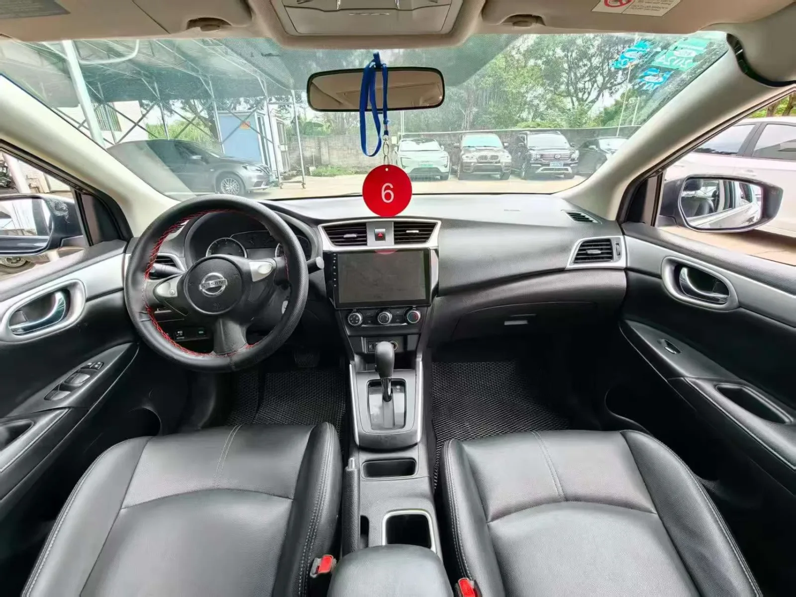 Nissan Sylphy 1.6 автомат