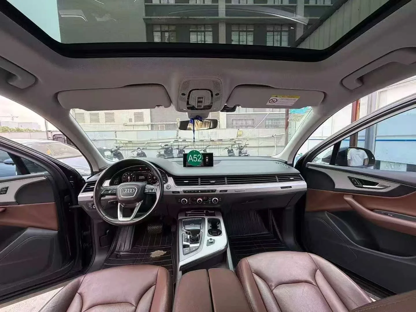 Audi Q7 3.0T quattro 7-seat