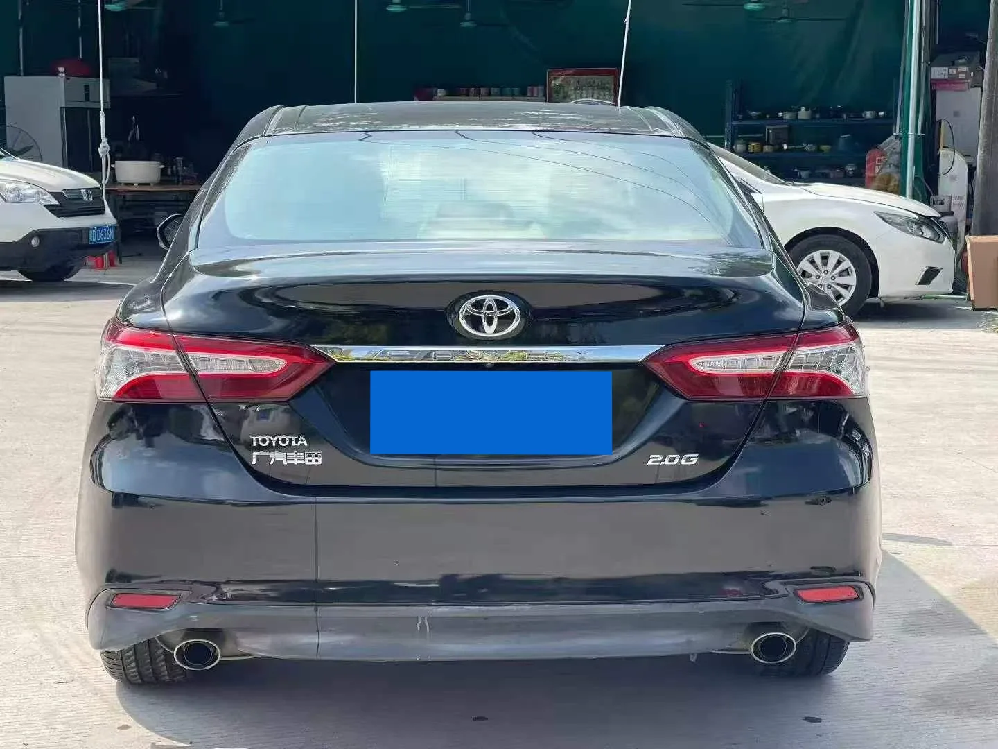 Toyota Camry 2.0G