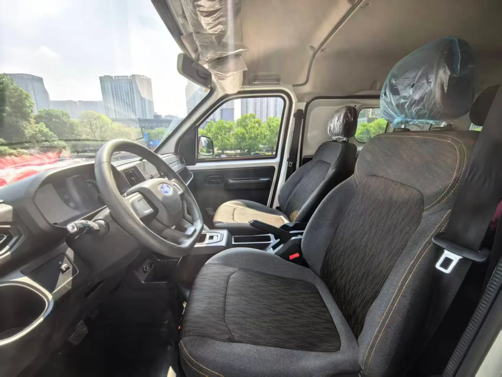 Karry Jiangtun E7 纯电客运面包车
