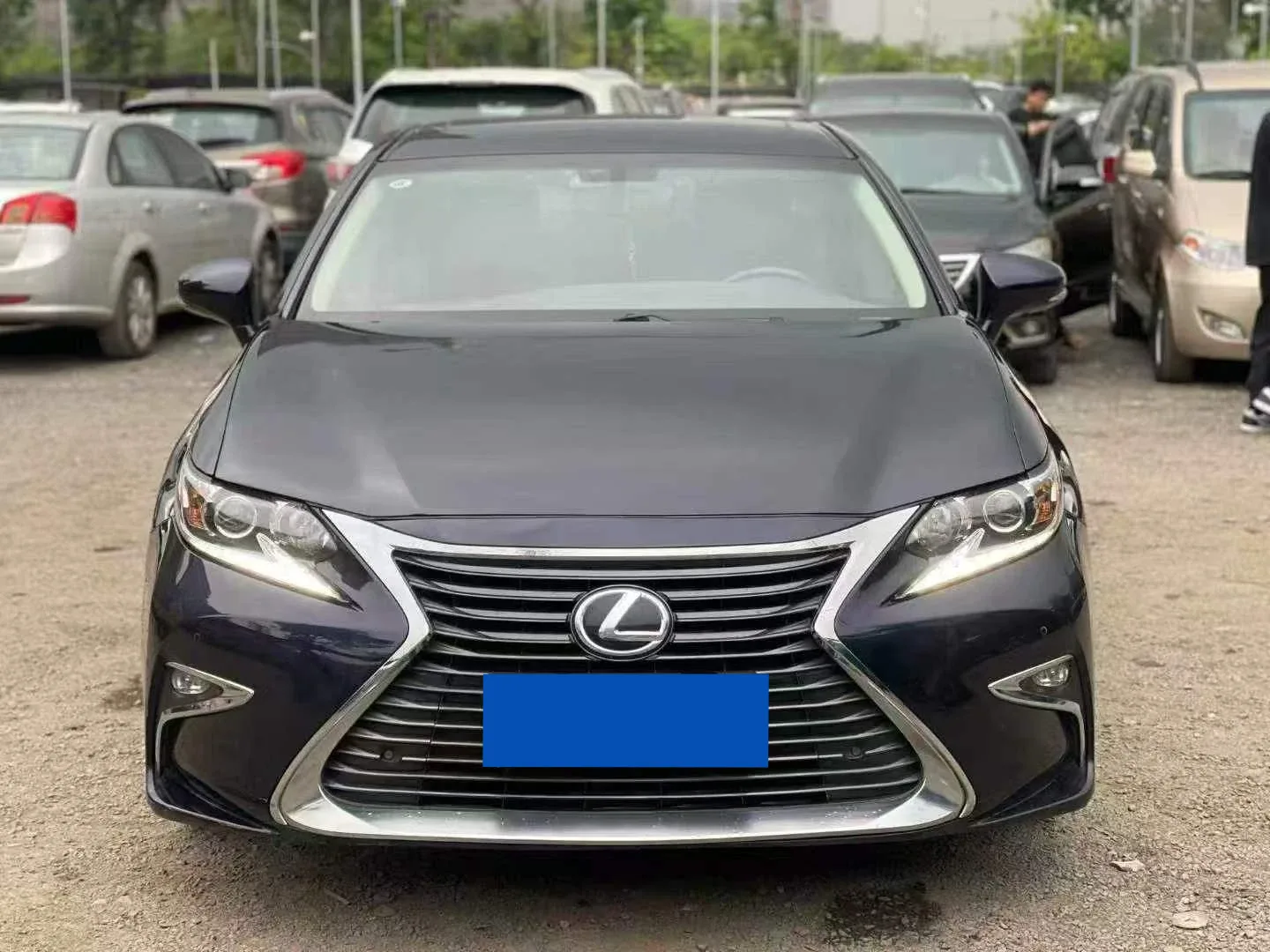 Lexus ES 200