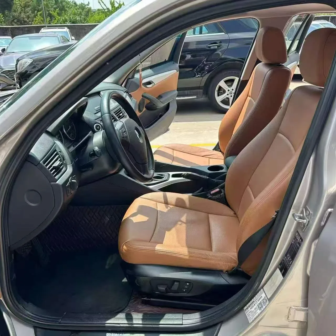 BMW X1 2.0L автомат
