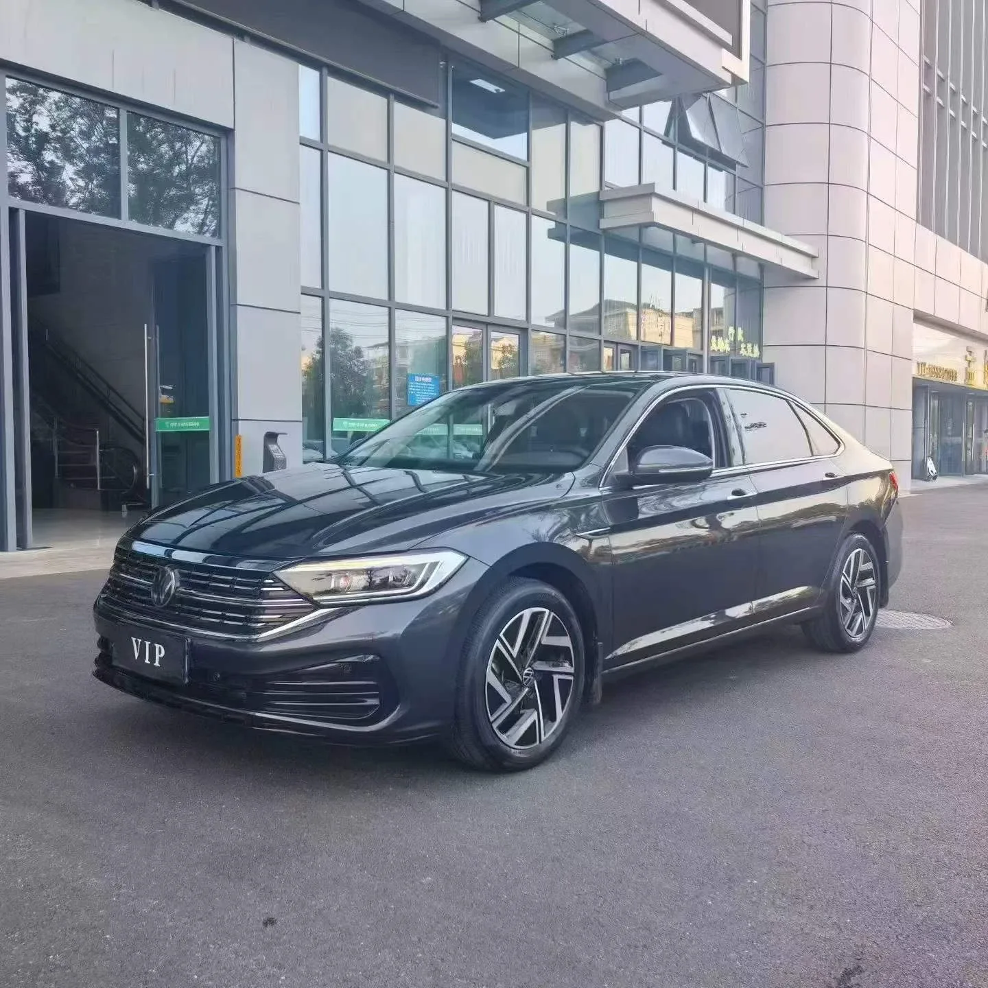 Volkswagen Sagitar 1.5T 300TSI