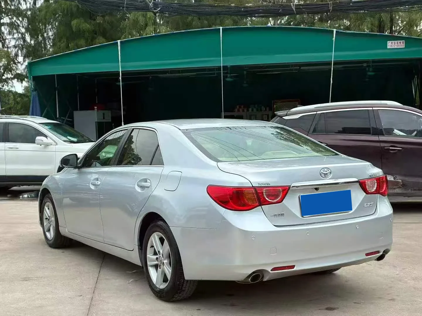 Toyota Reiz