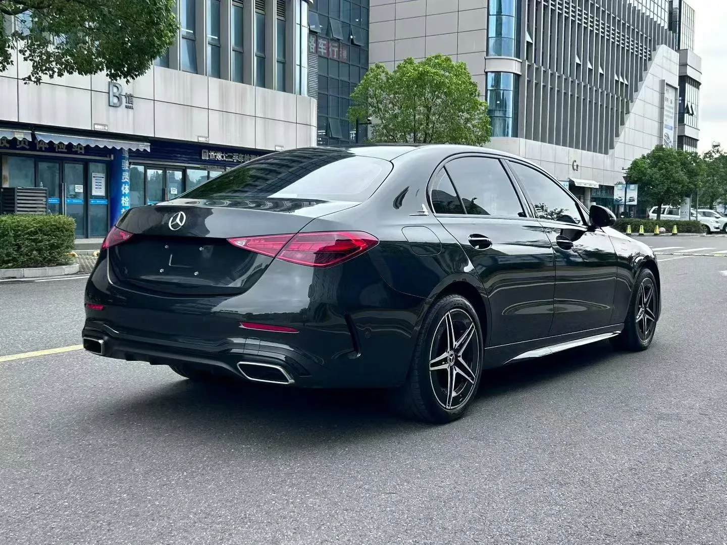 Mercedes-Benz C 260 L 2024