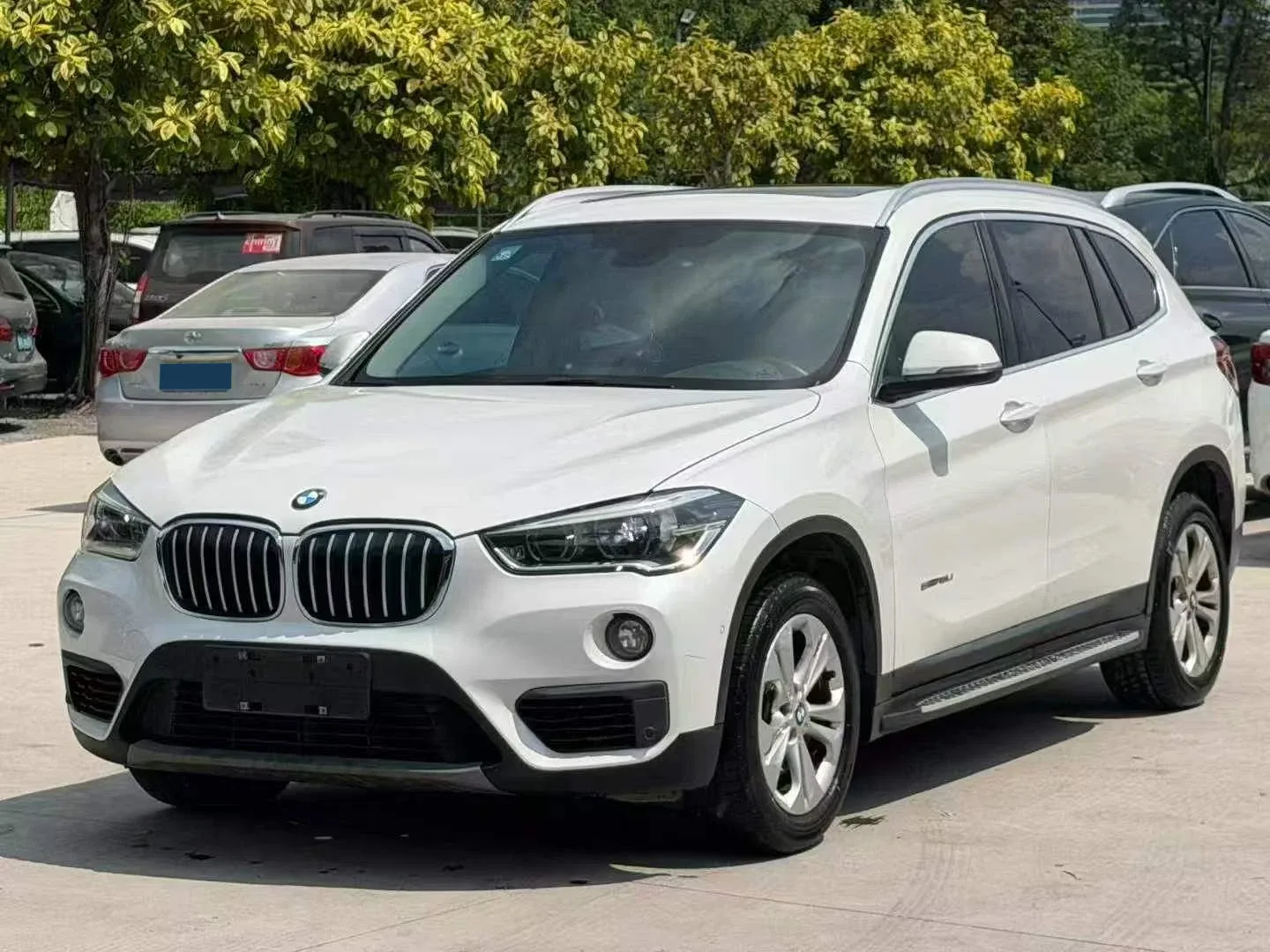 BMW X1 sDrive18Li