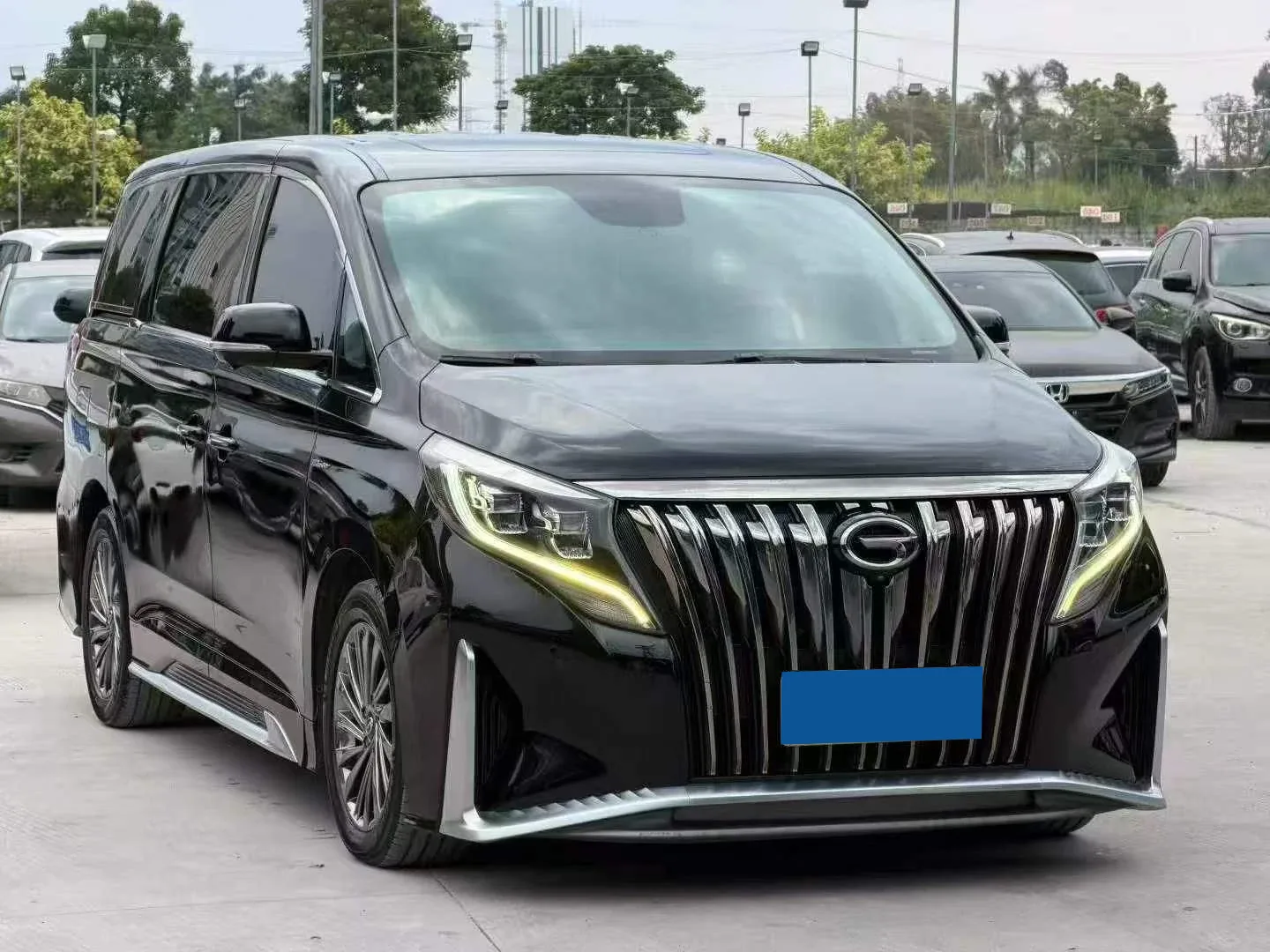 GAC Trumpchi M8 Master Series 390T Supreme Edition