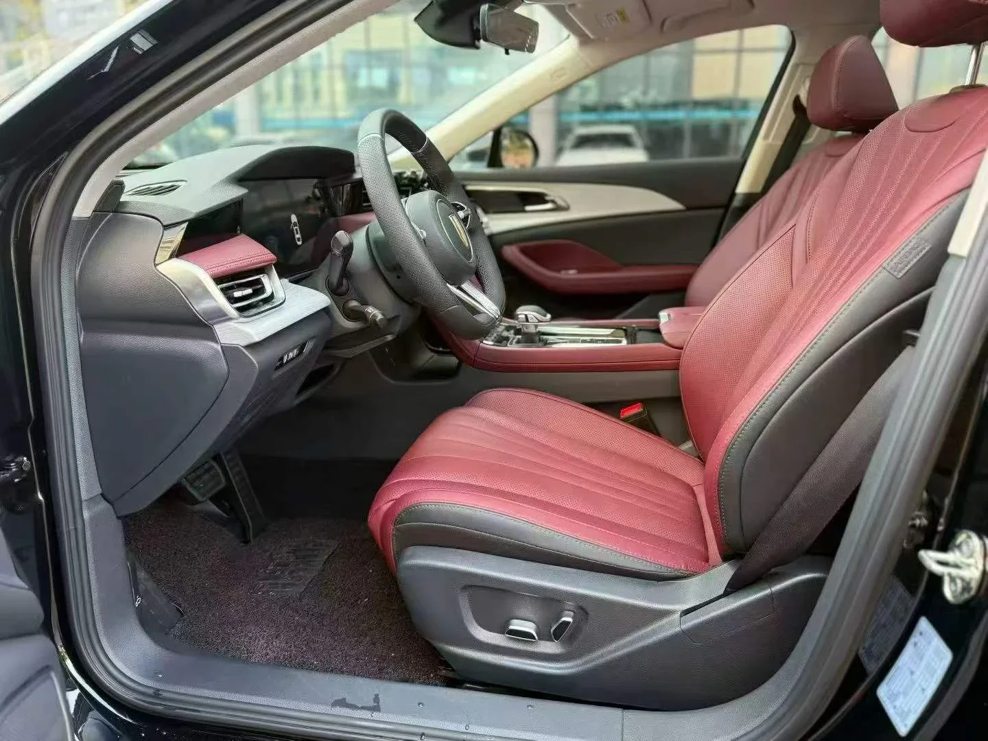 Hongqi H5 1.5T 2025