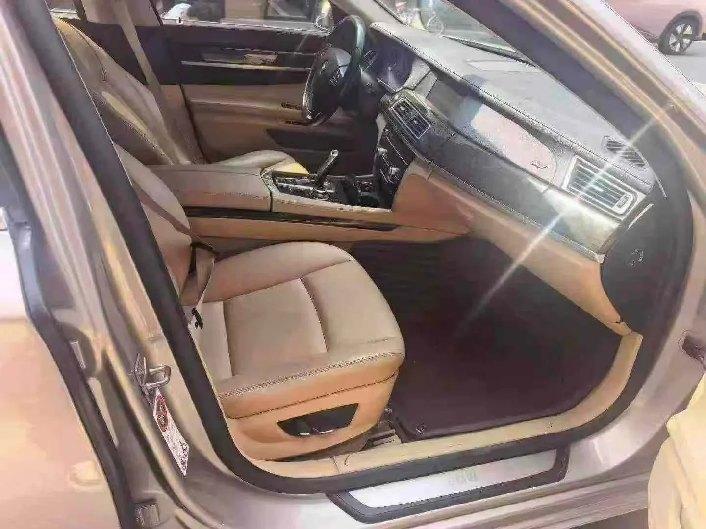 BMW 740Li