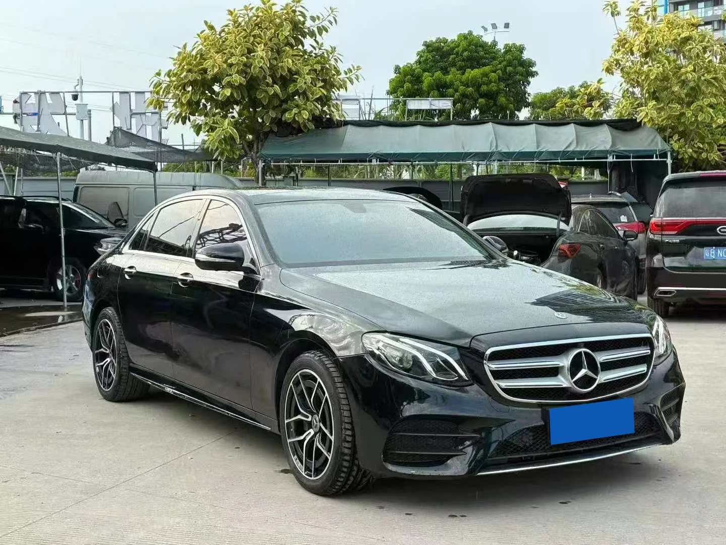 Mercedes-Benz E300L