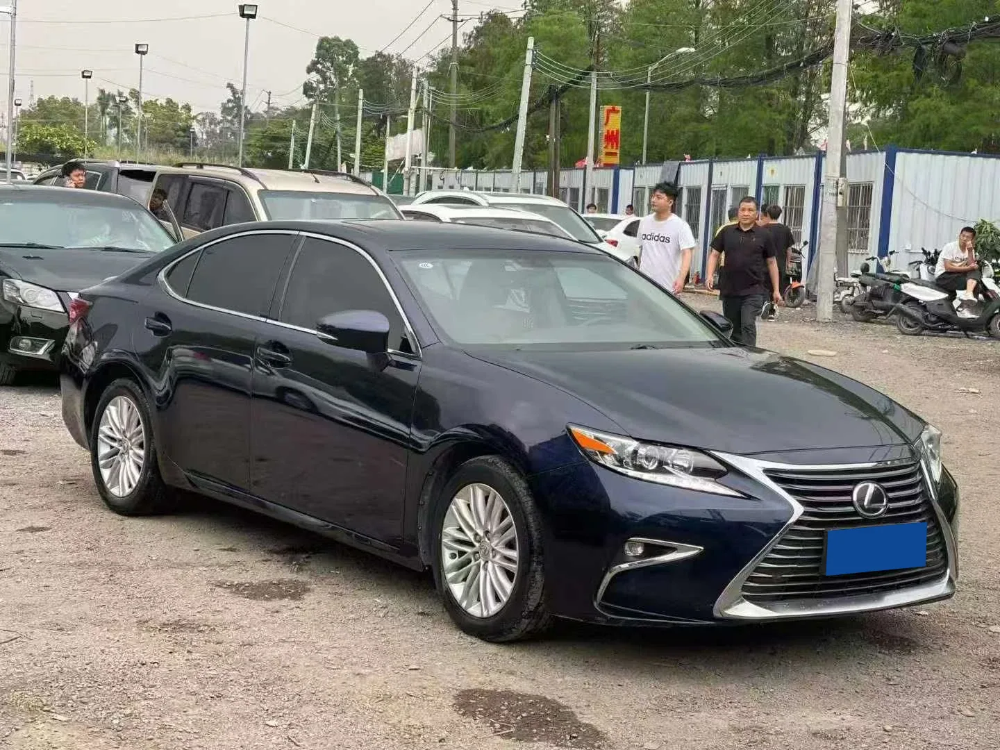 Lexus ES 200