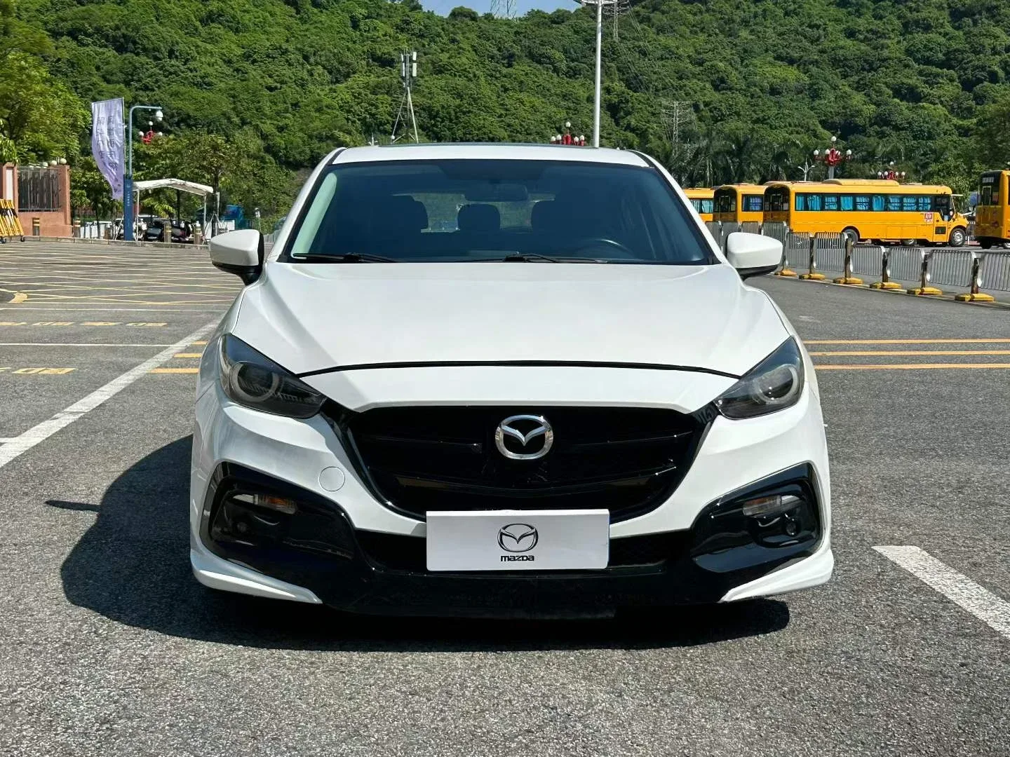Mazda Axela Hatchback 2.0