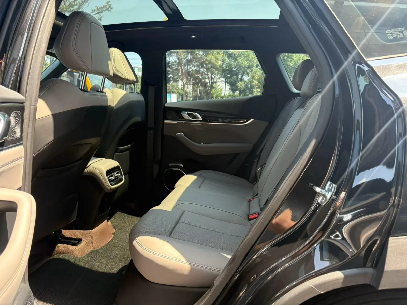 Geely Boyue L