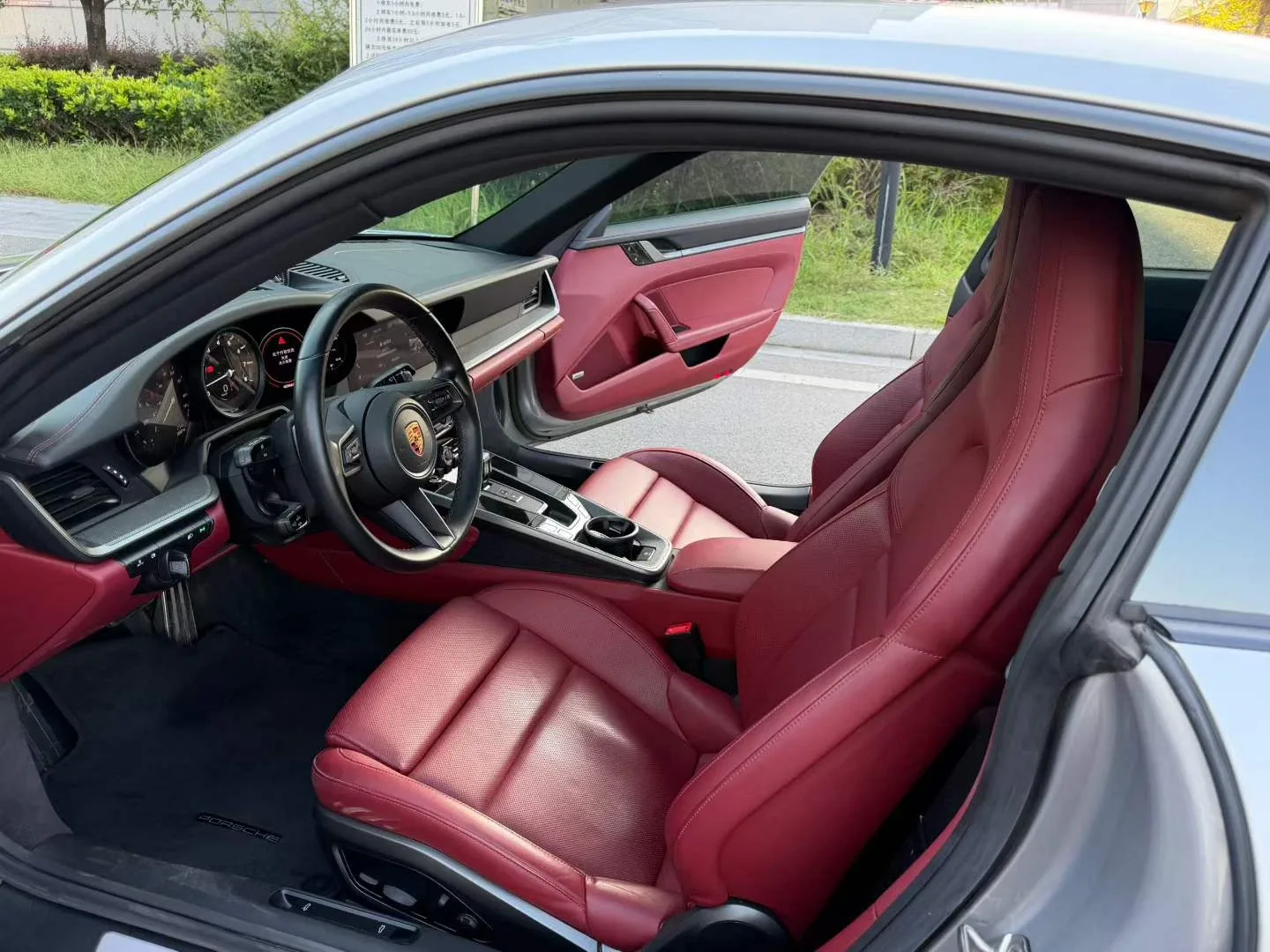 Porsche 911 Carrera