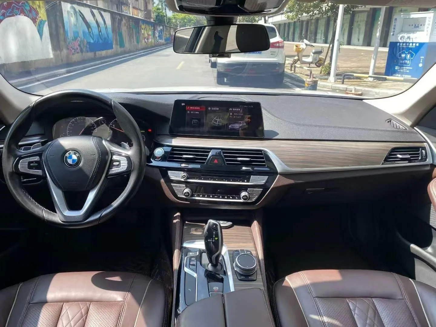 BMW 530Li Sedan