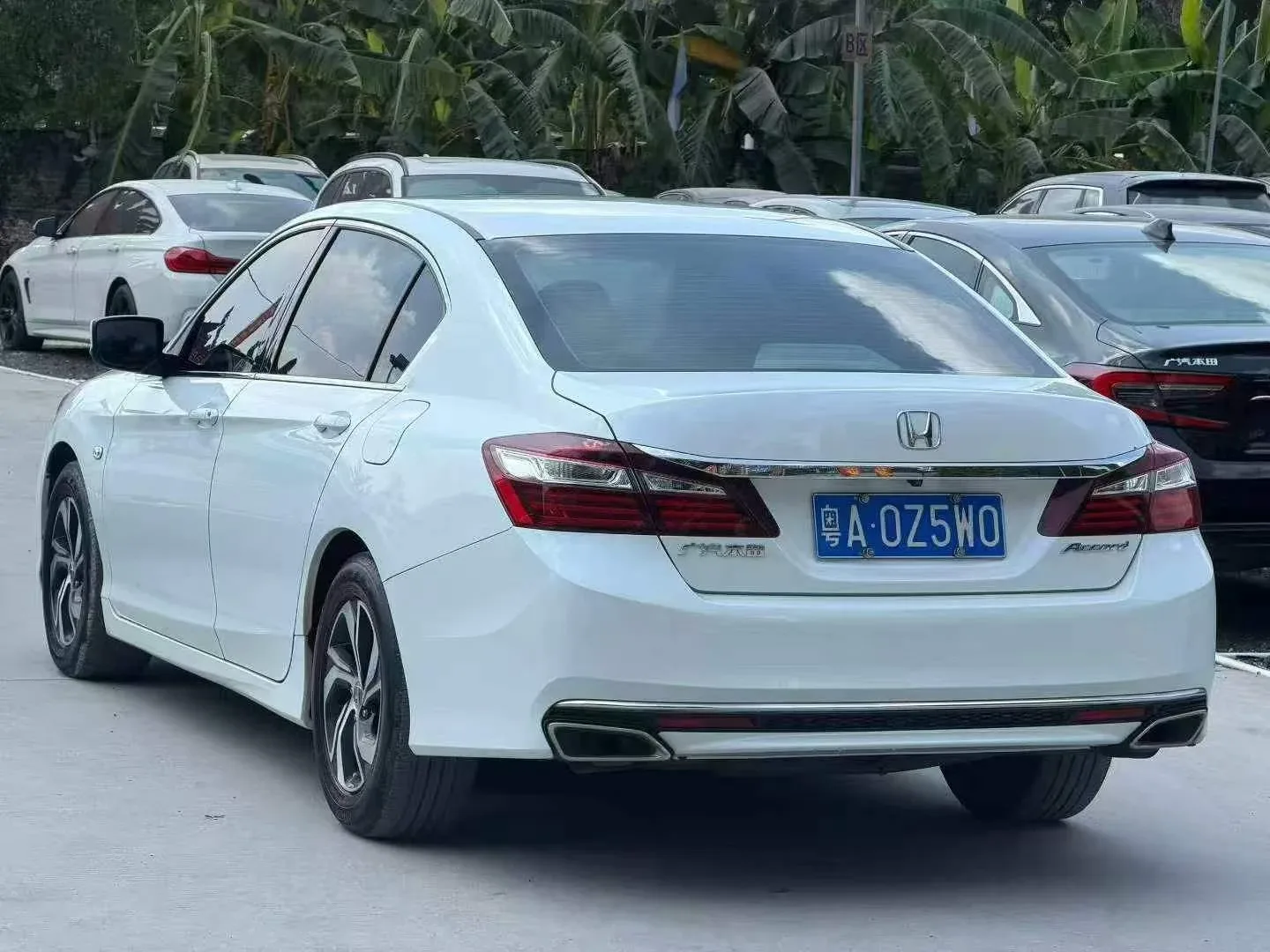 Honda Accord 2.0L