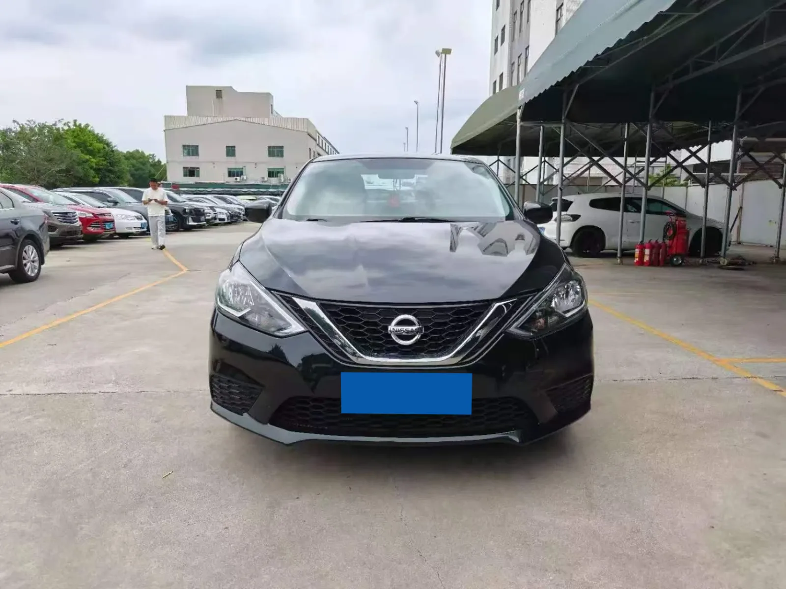 Nissan Sylphy 1.6 автомат