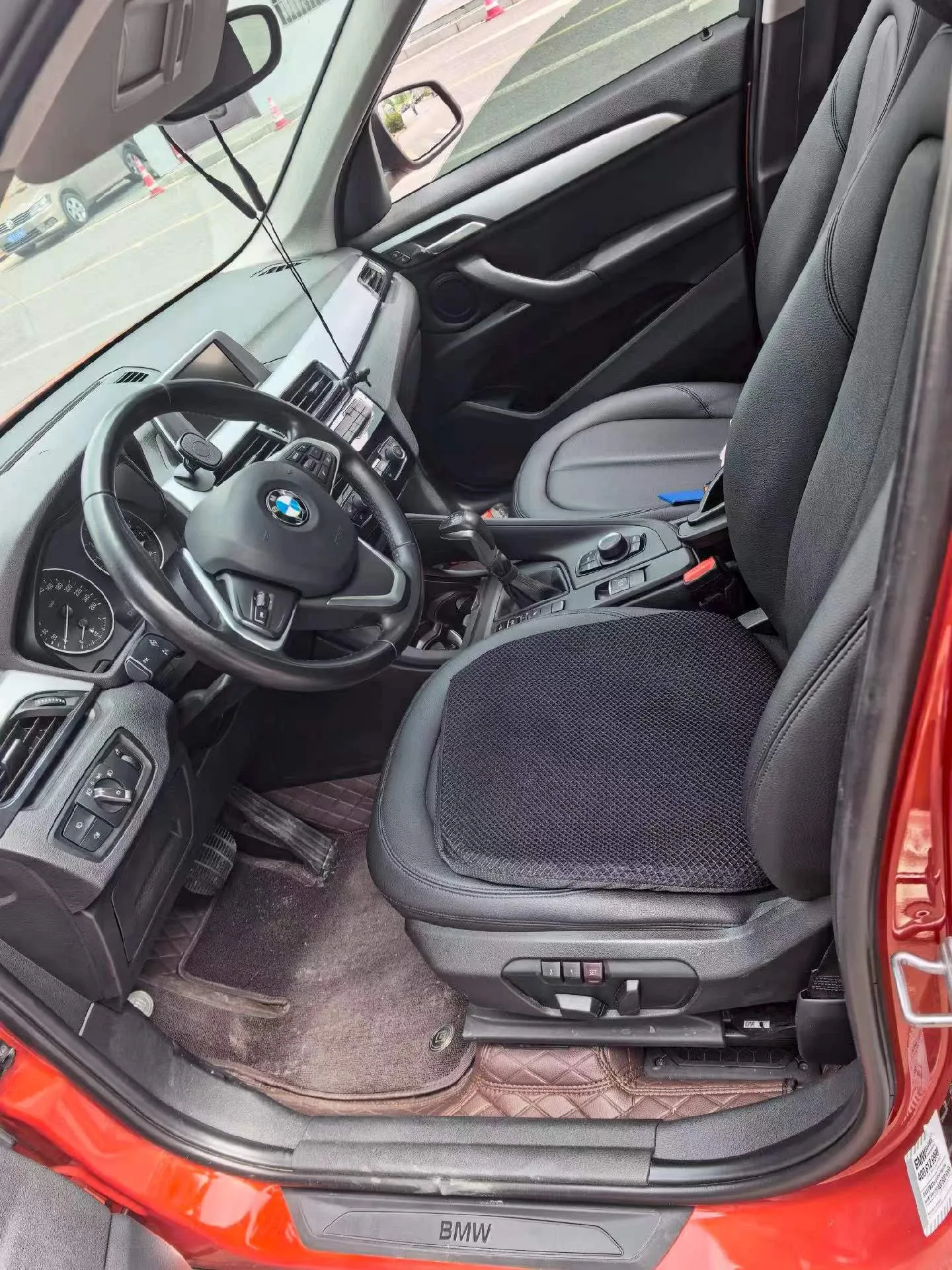 Used BMW X1 Orange