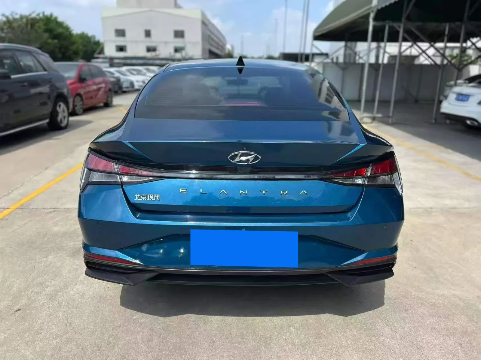 Hyundai Elantra
