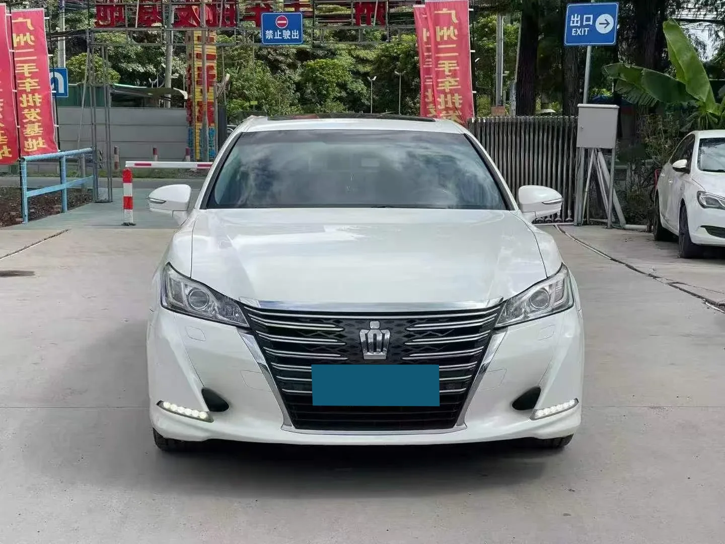 Toyota Crown 2.0T 2016