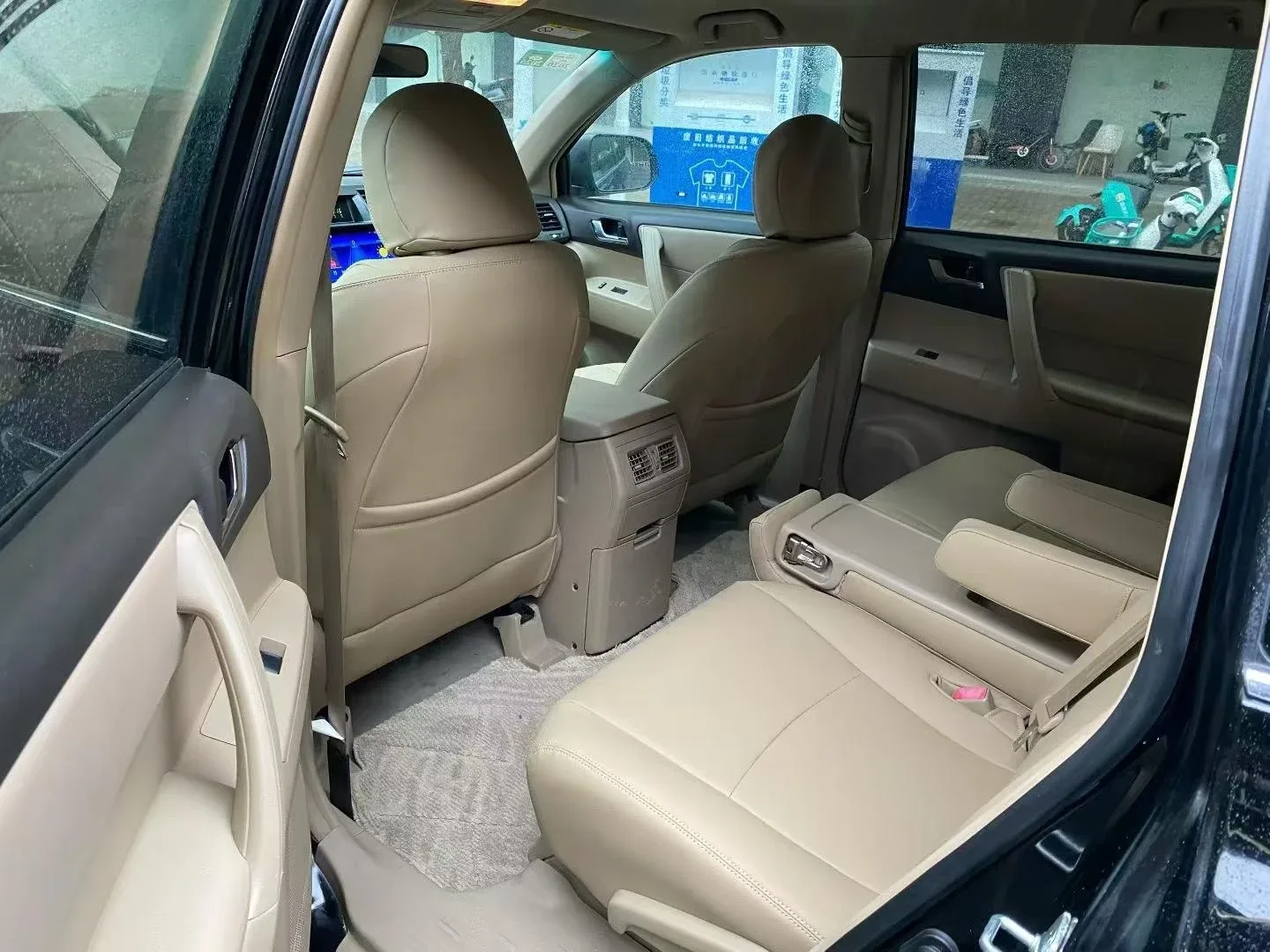 Toyota Highlander 2.7 2WD