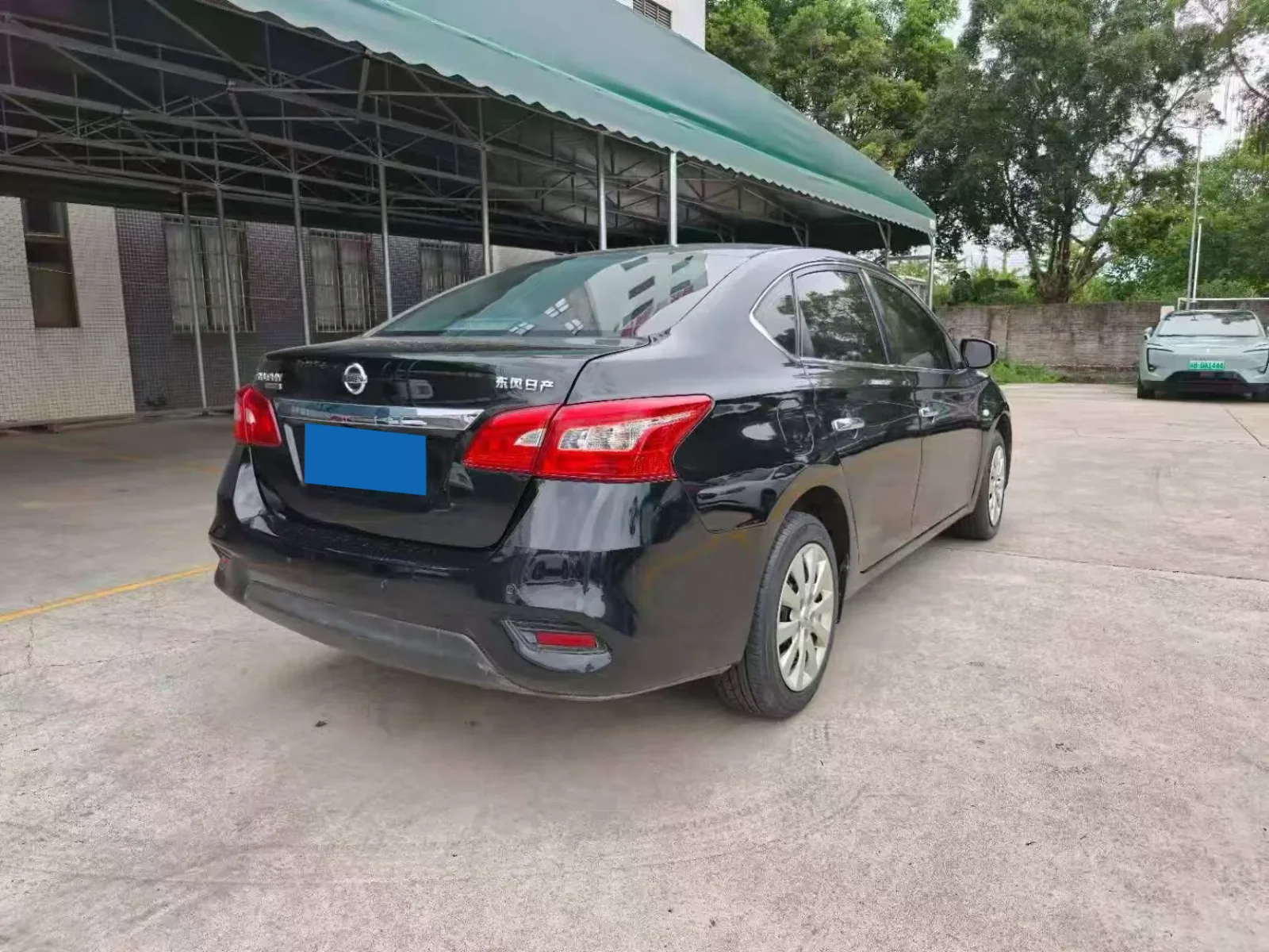 Nissan Sylphy 1.6 автомат