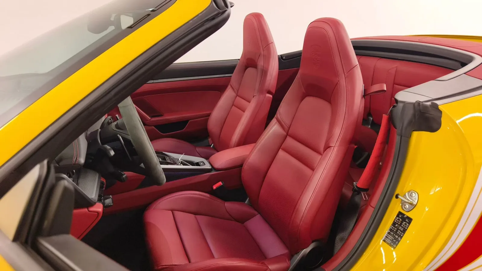 Porsche 911 Carrera Cabriolet