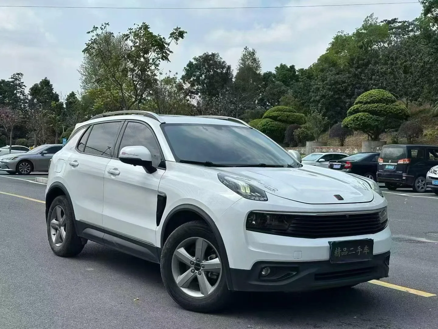 Lynk & Co 01