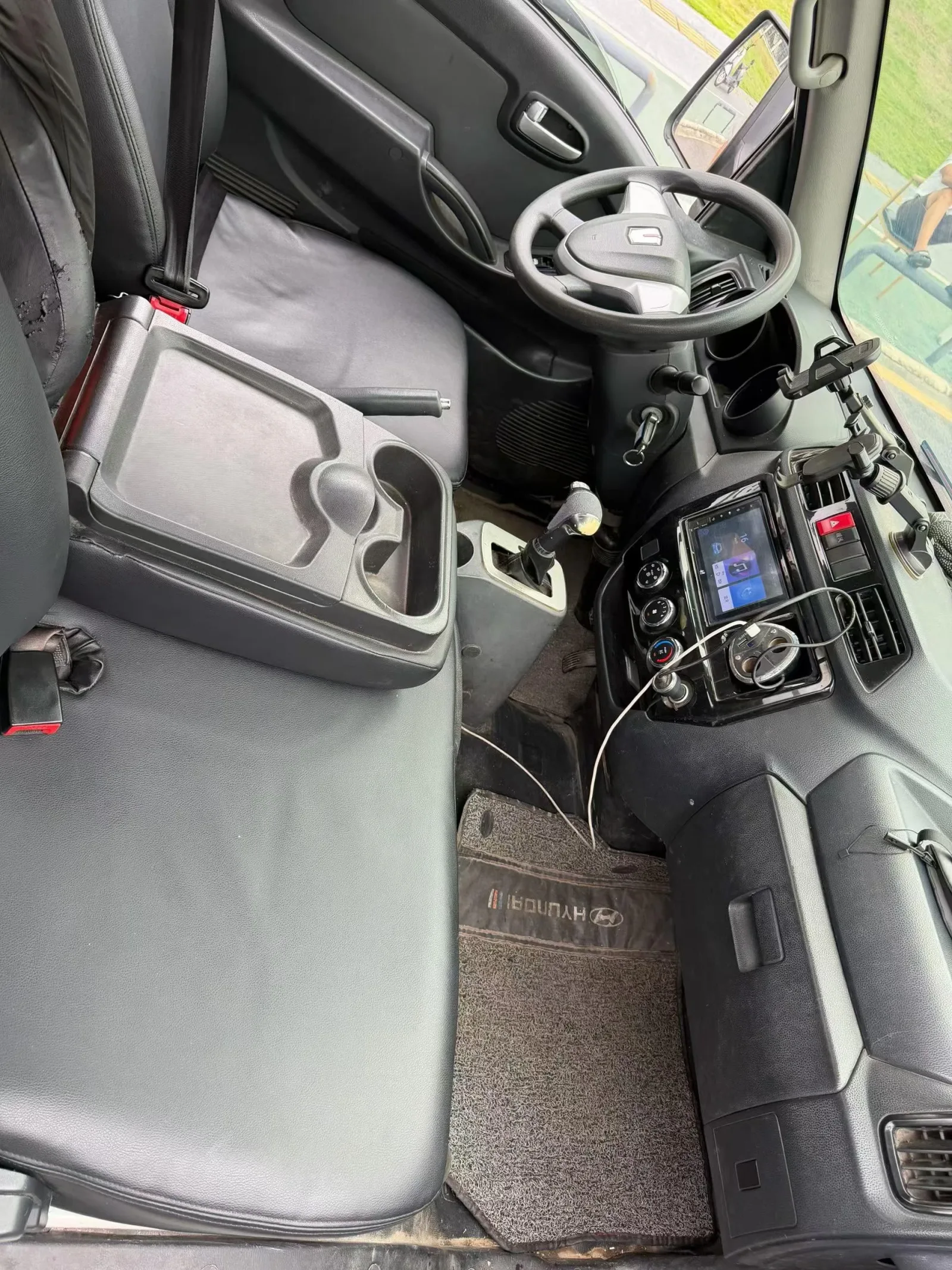 Farizon E200S электрический грузовой бортовой