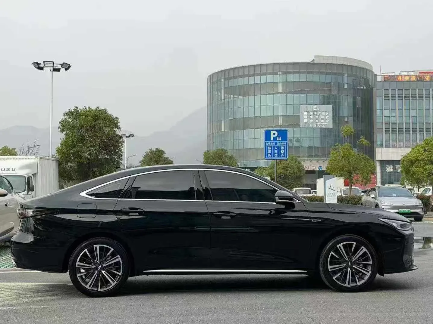 Chery Arrizo 8 Pro 1.6T