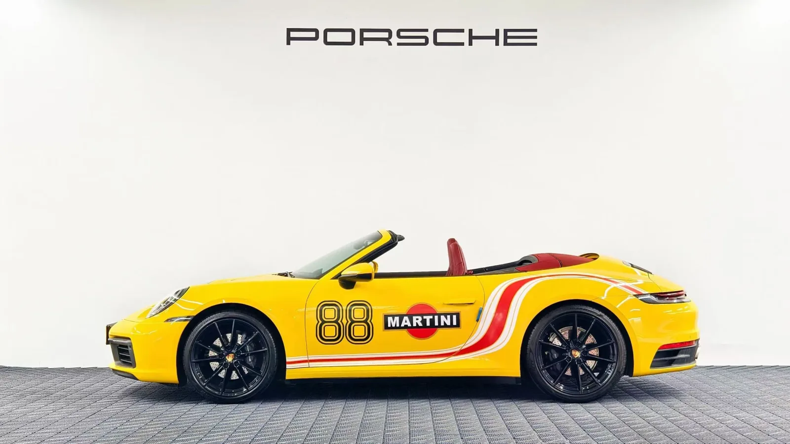 Porsche 911 Carrera Cabriolet