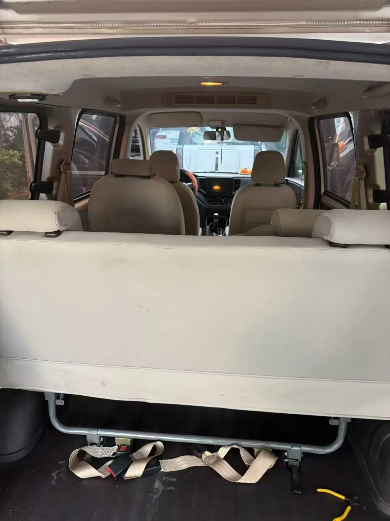 Wuling Hongguang V 7-местный