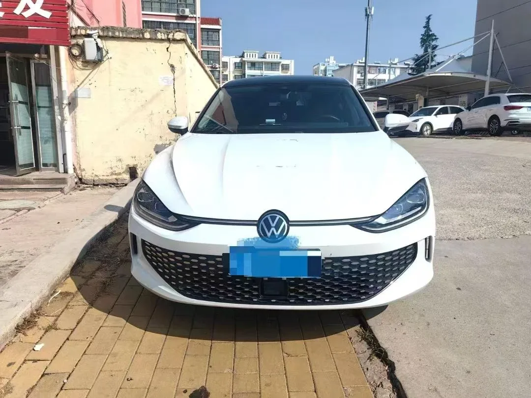 Volkswagen Lamando L