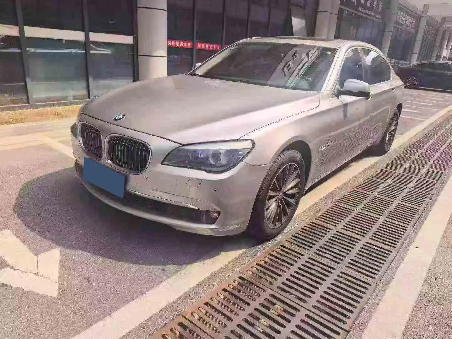 BMW 740Li