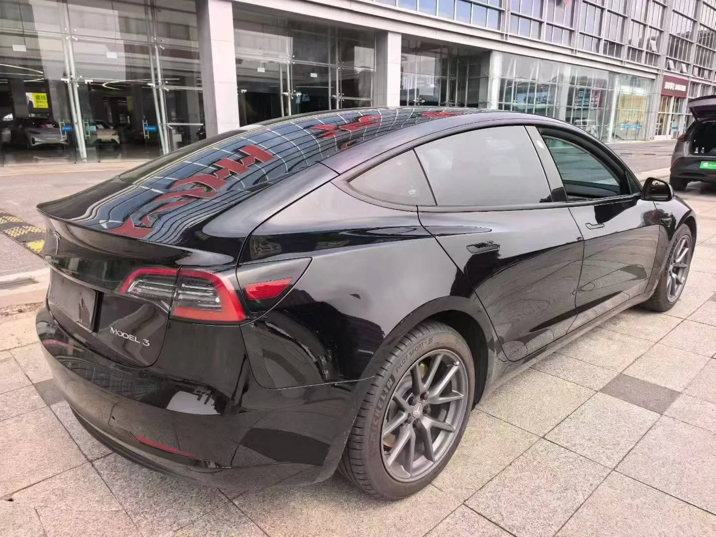 Tesla Model 3 2021