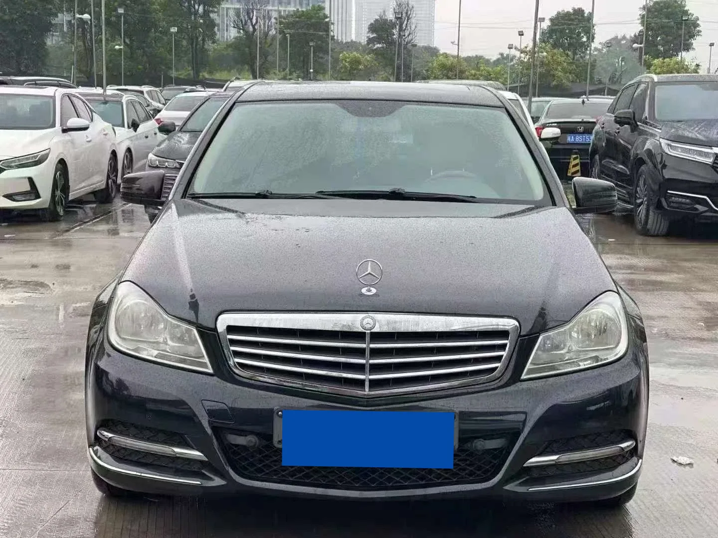 Mercedes-Benz C 260
