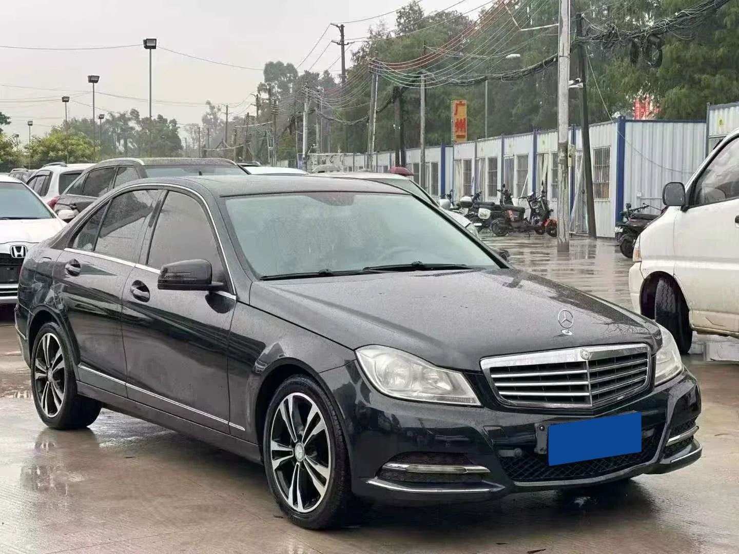 Mercedes-Benz C 260