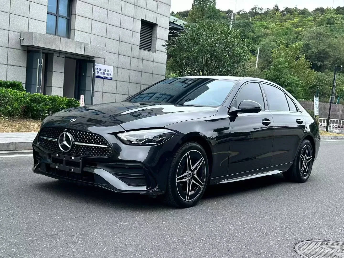 Mercedes-Benz C 260 L 2024