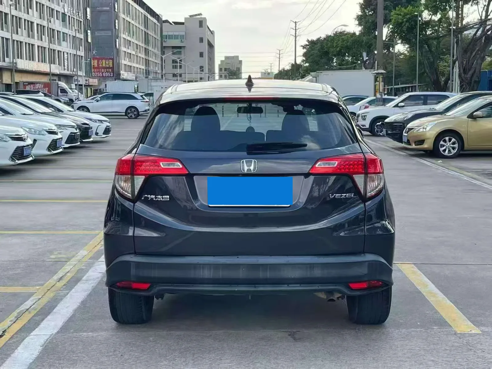 Honda Vezel 1.5 Automatic