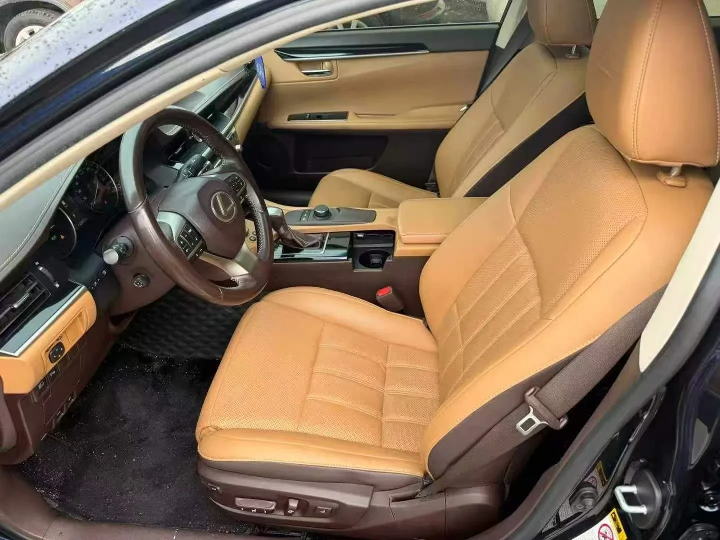 Lexus ES 300h