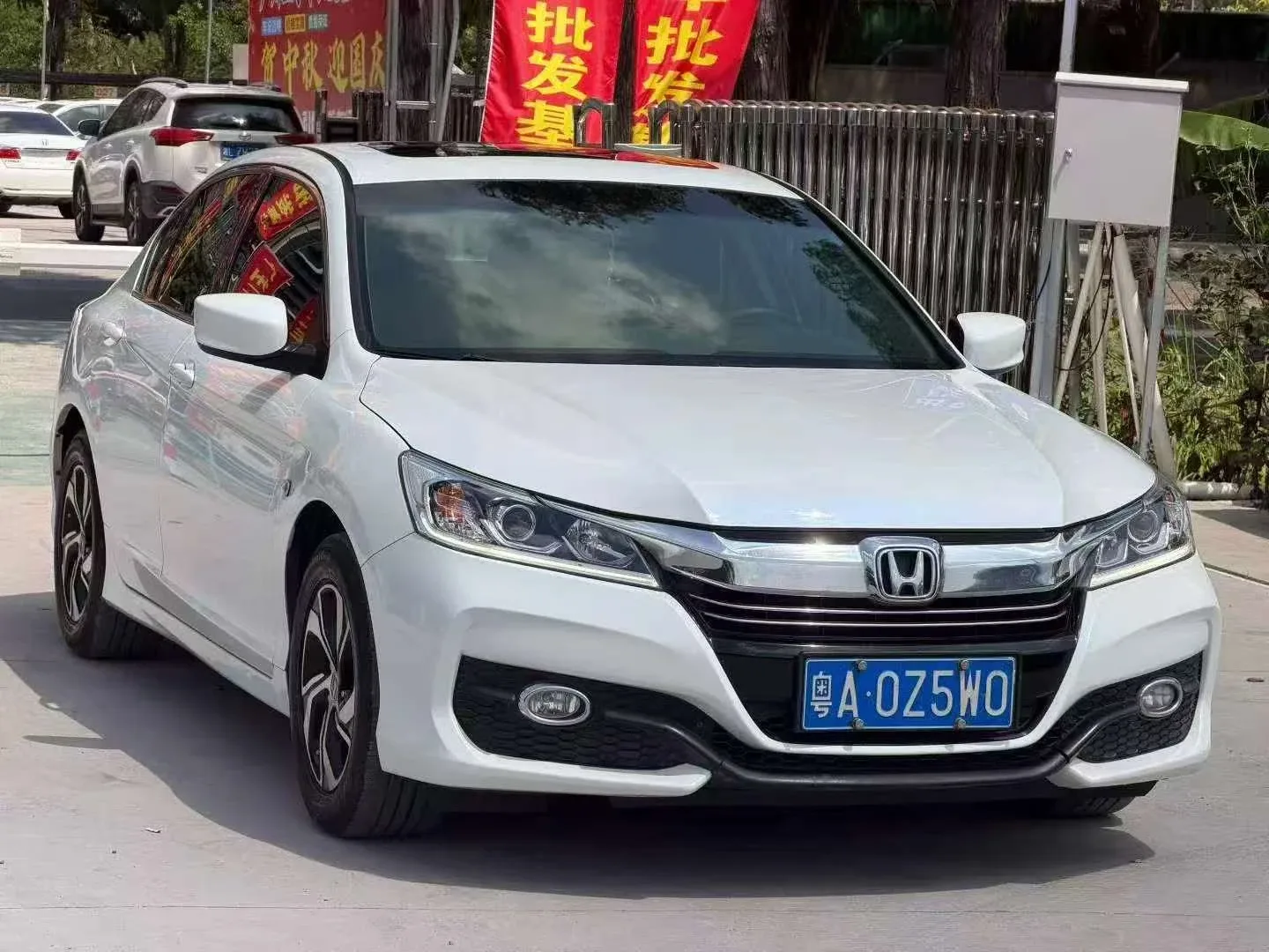 Honda Accord 2.0L