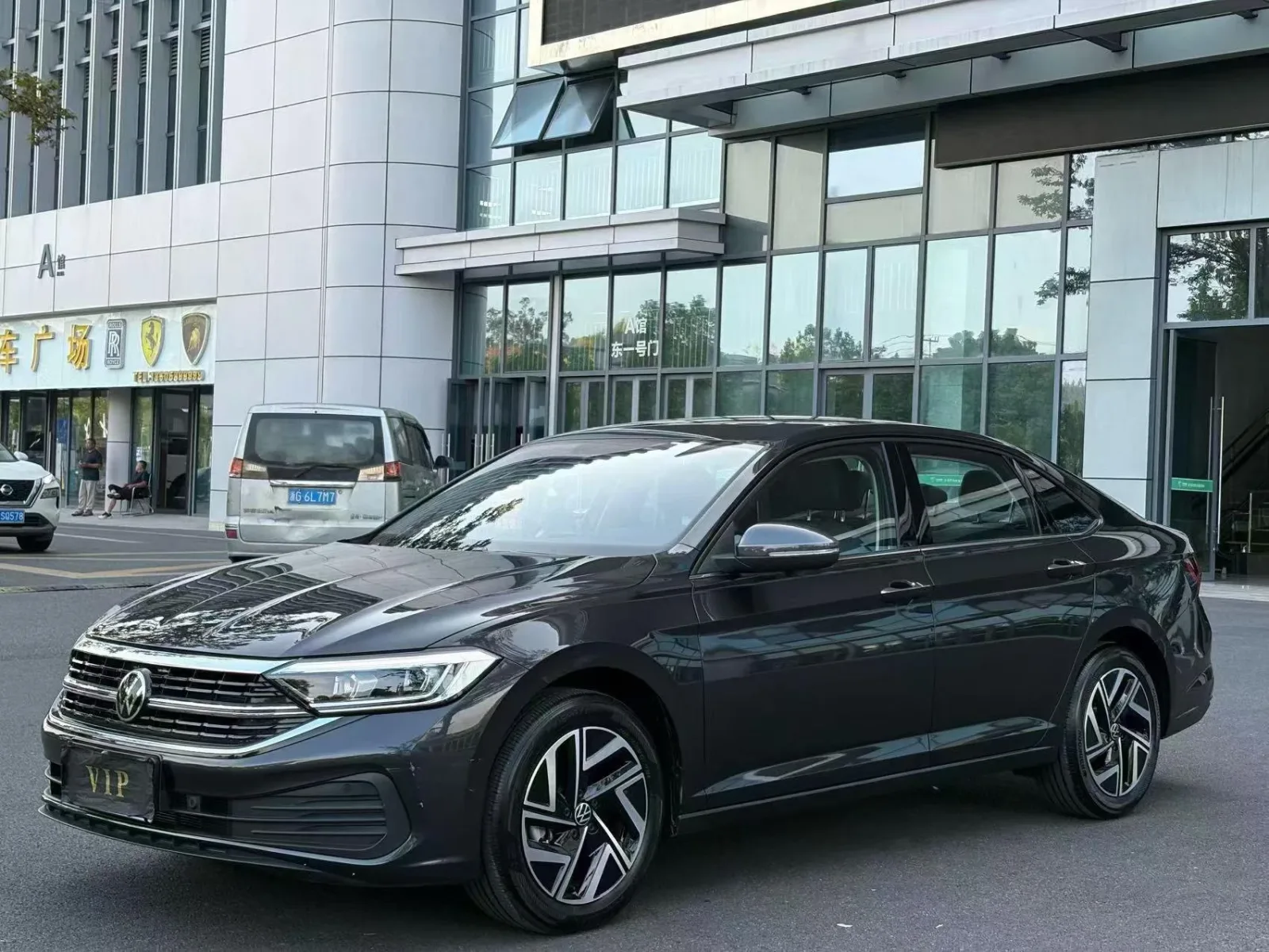 Volkswagen Sagitar
