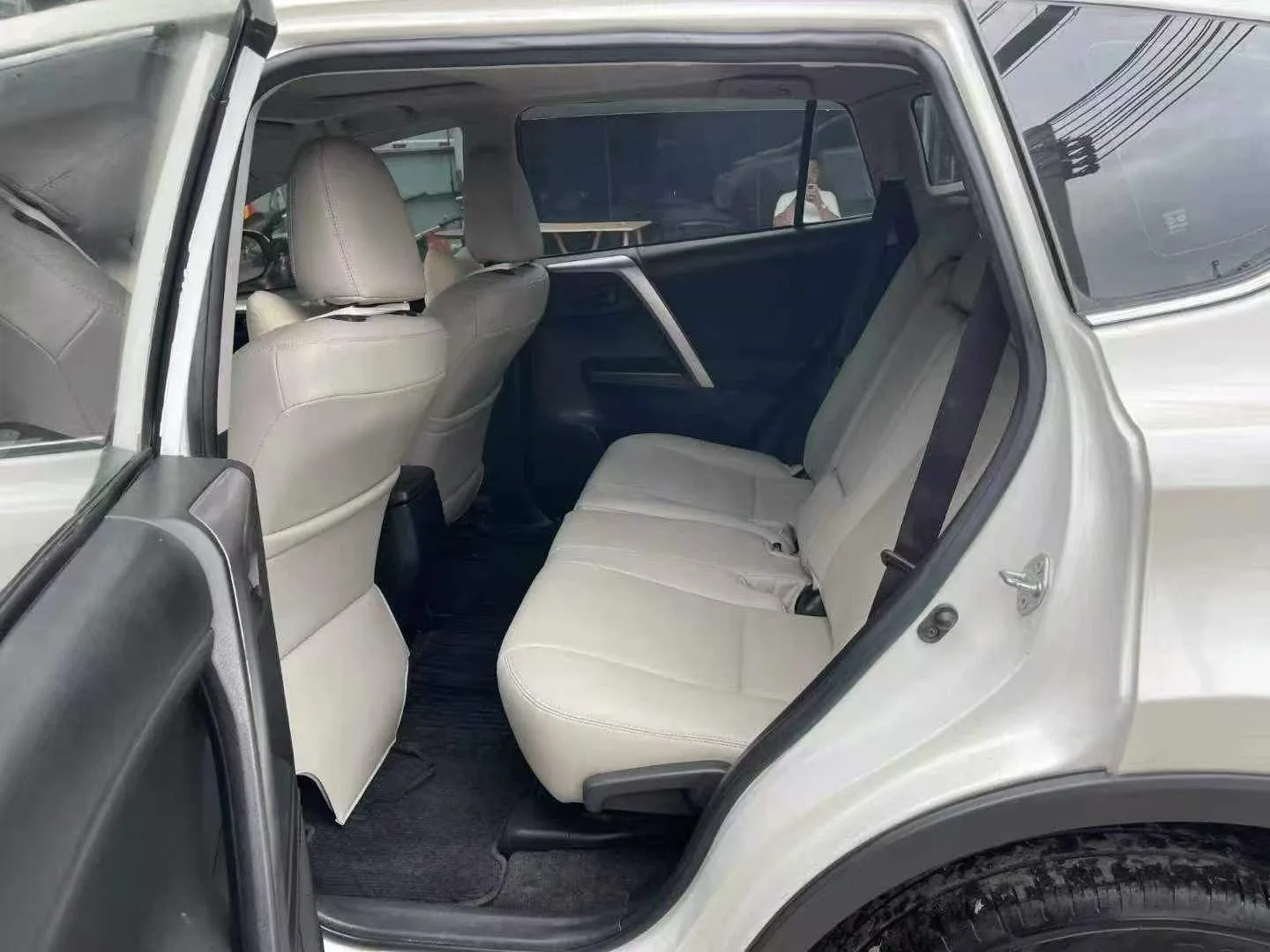 Toyota RAV4 2.0