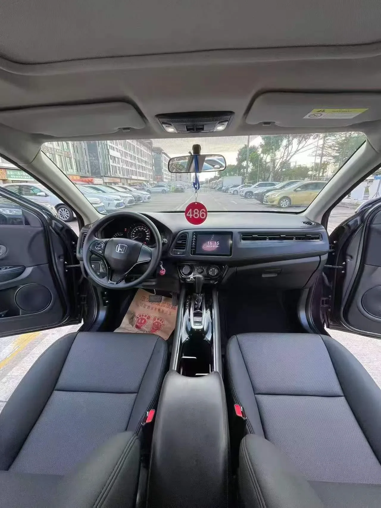 Honda Vezel 1.5 Automatic