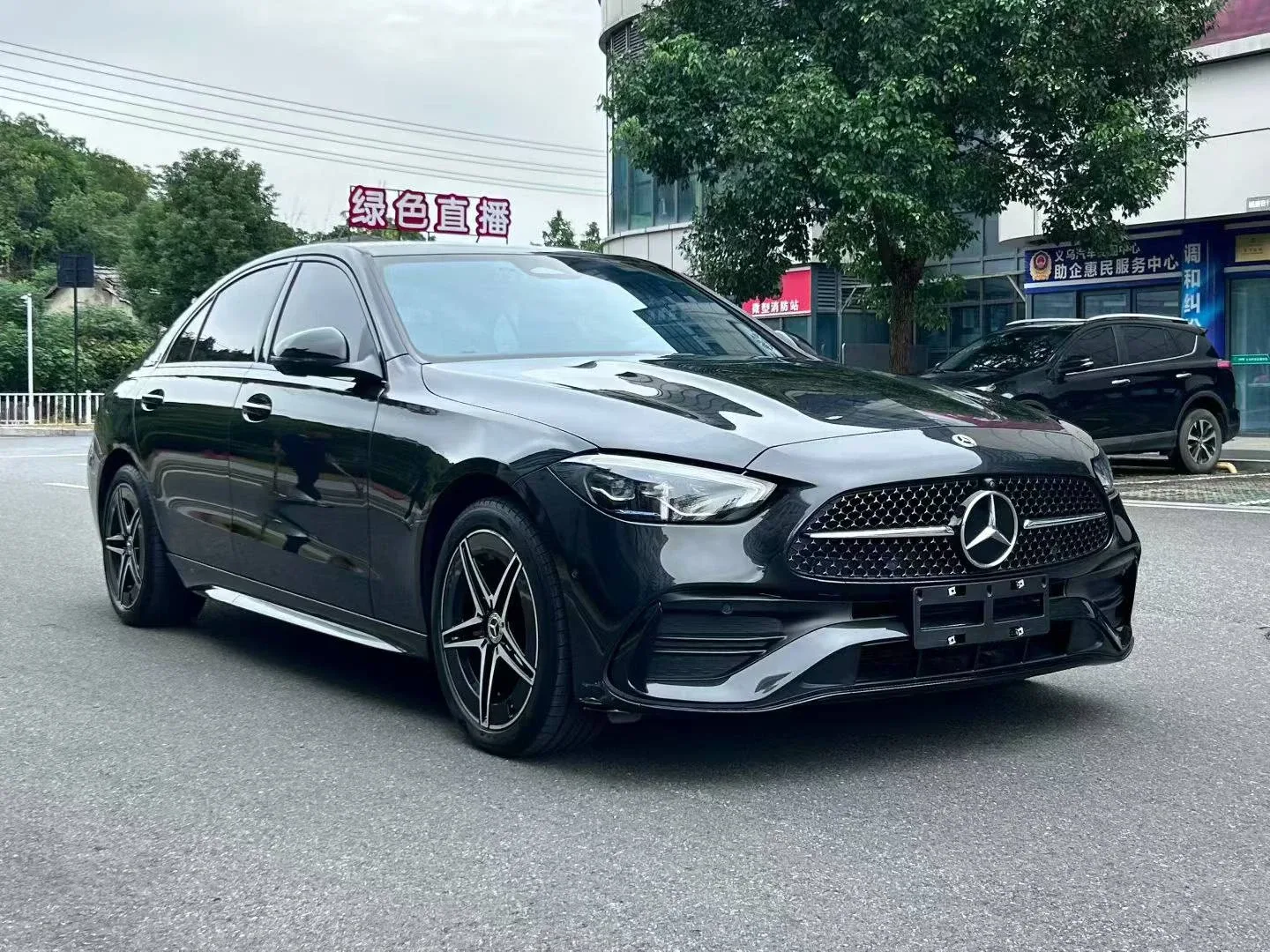 Mercedes-Benz C 260 L 2024