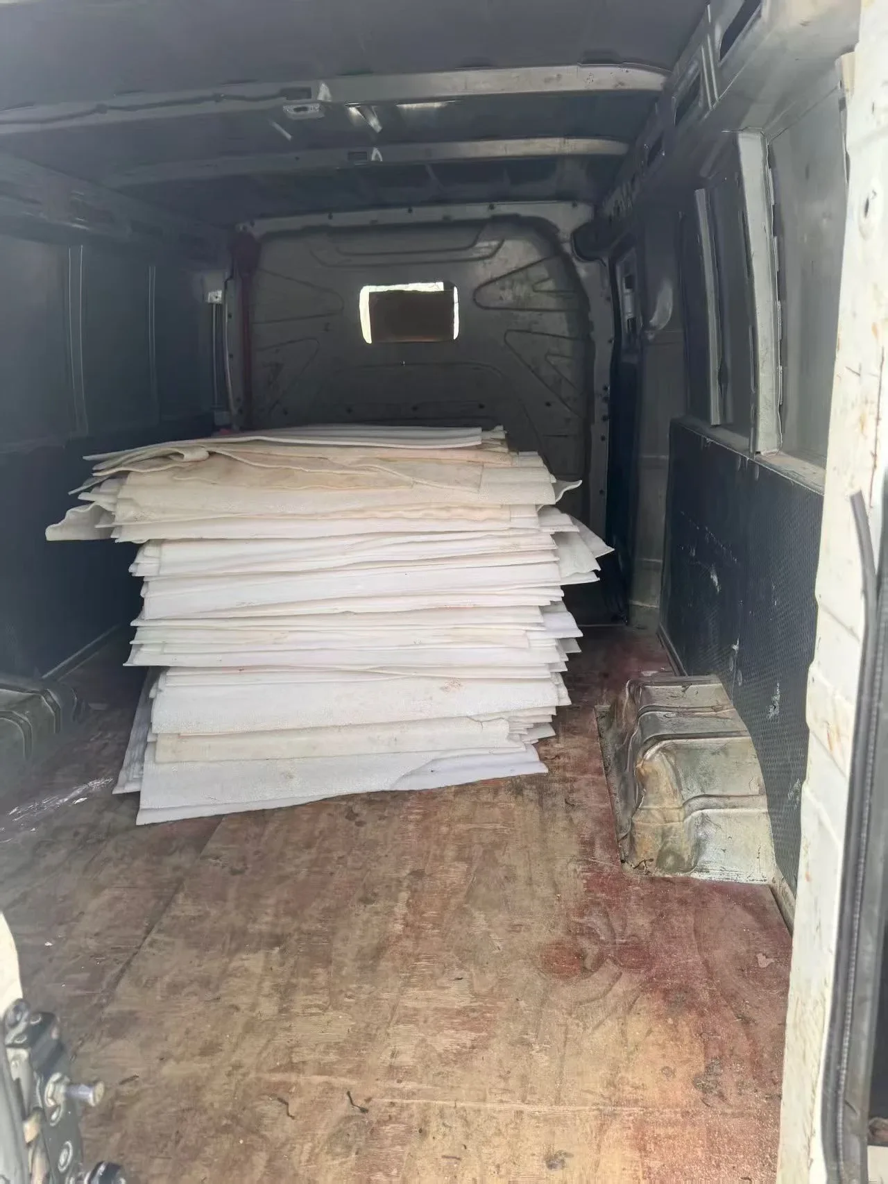 Farizon V6E Electric Panel Van