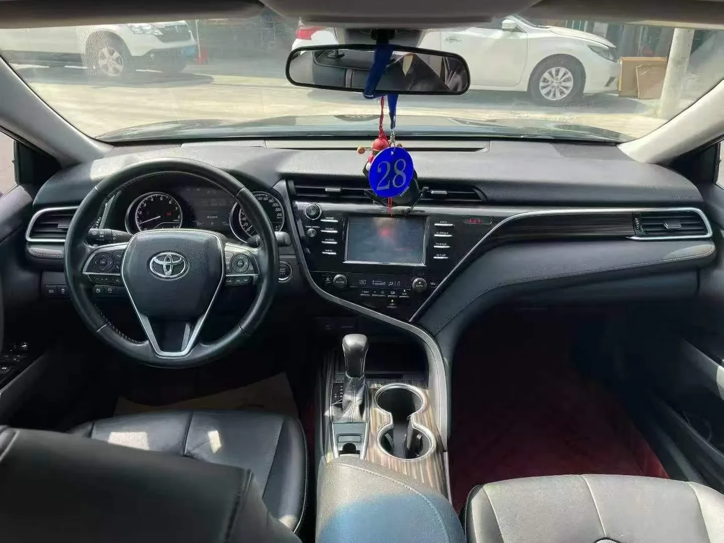 Toyota Camry 2.0G