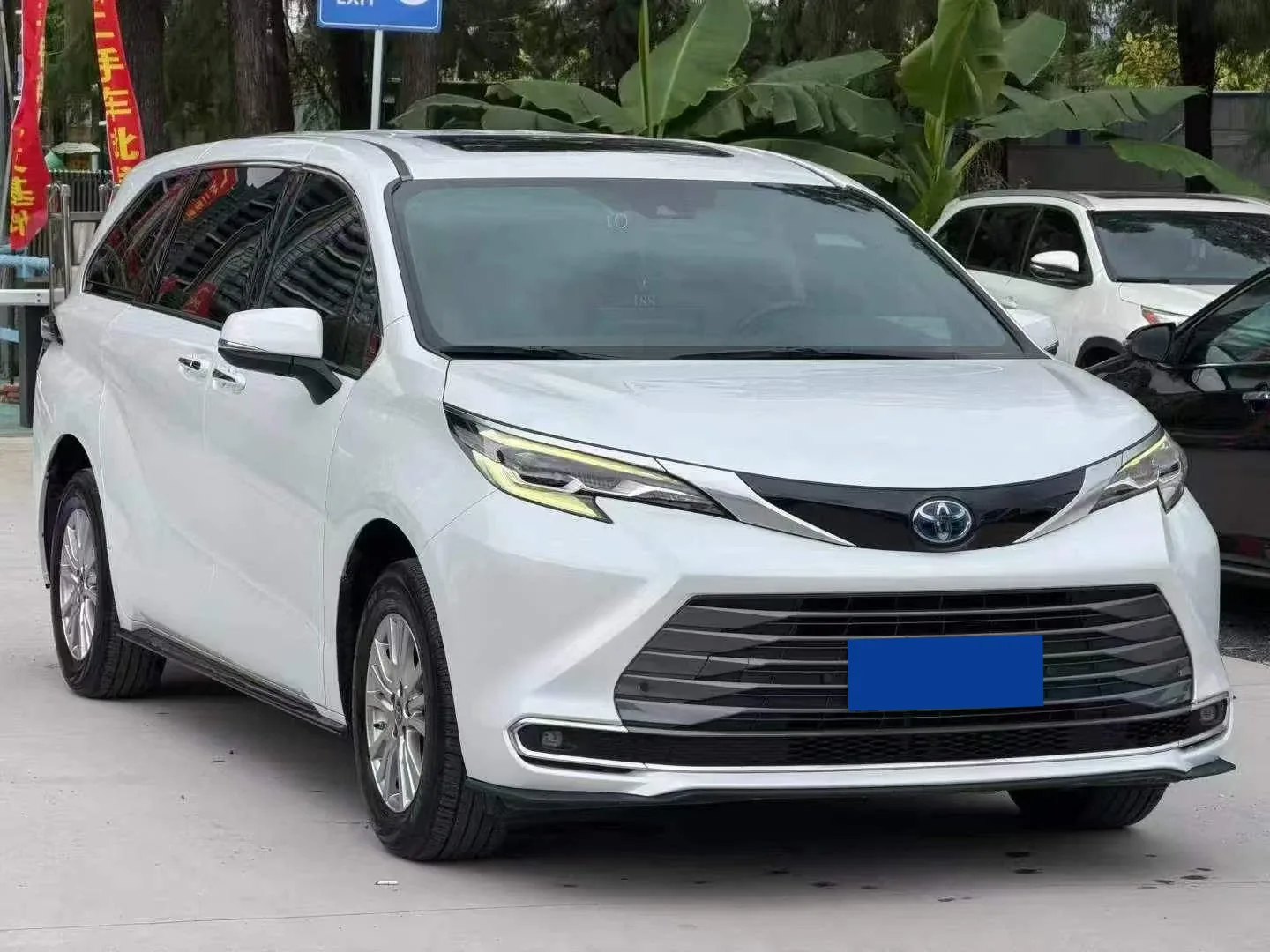 Toyota Sienna