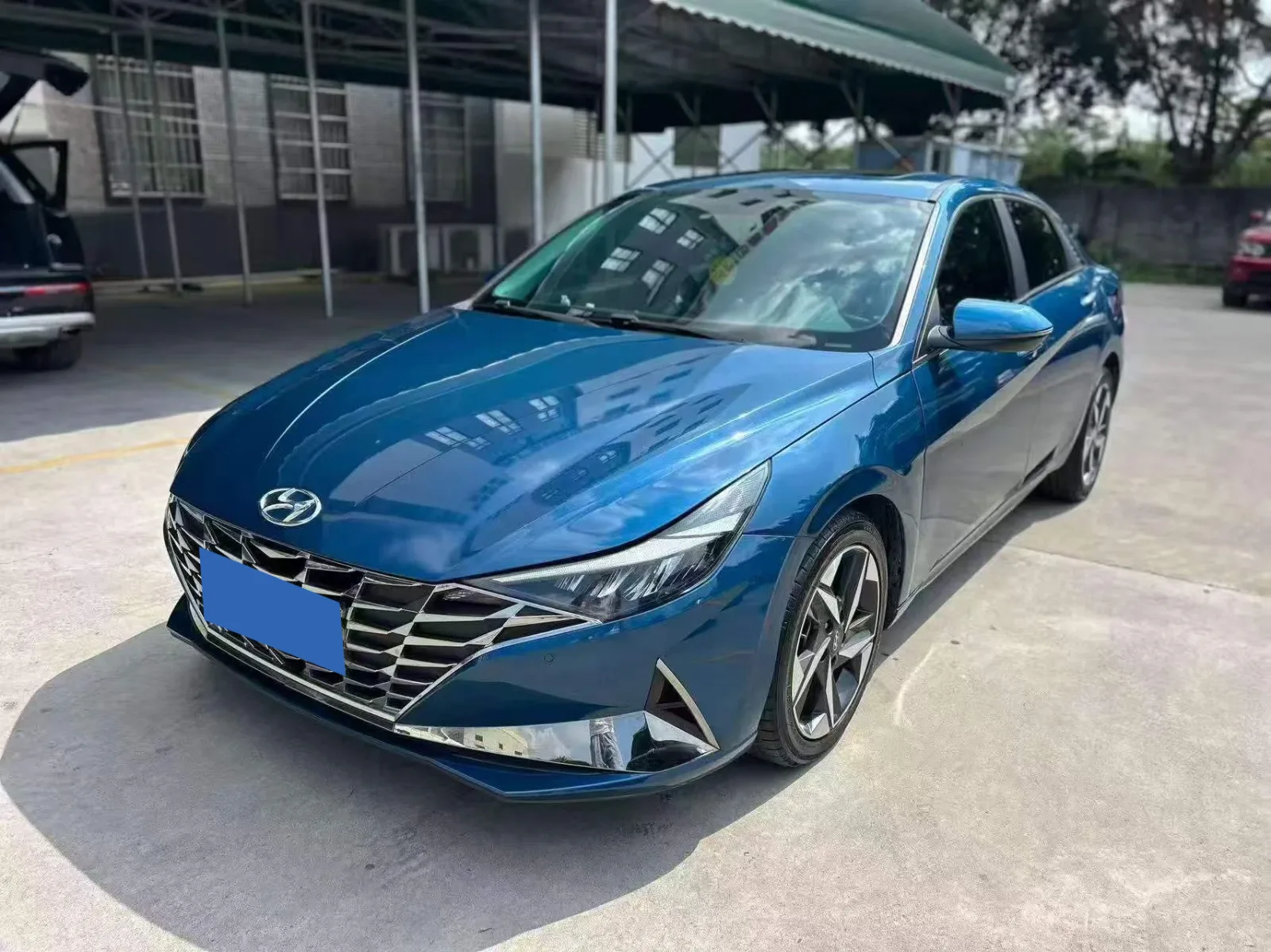 Hyundai Elantra
